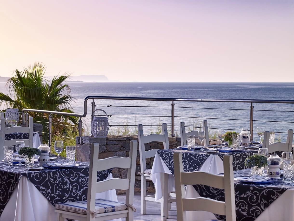 veranda_dining1